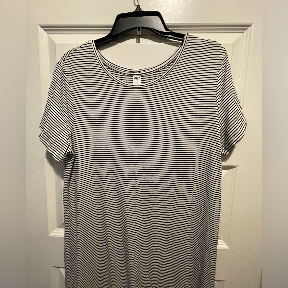 OLD NAVY Black & White Striped Maxi Dress